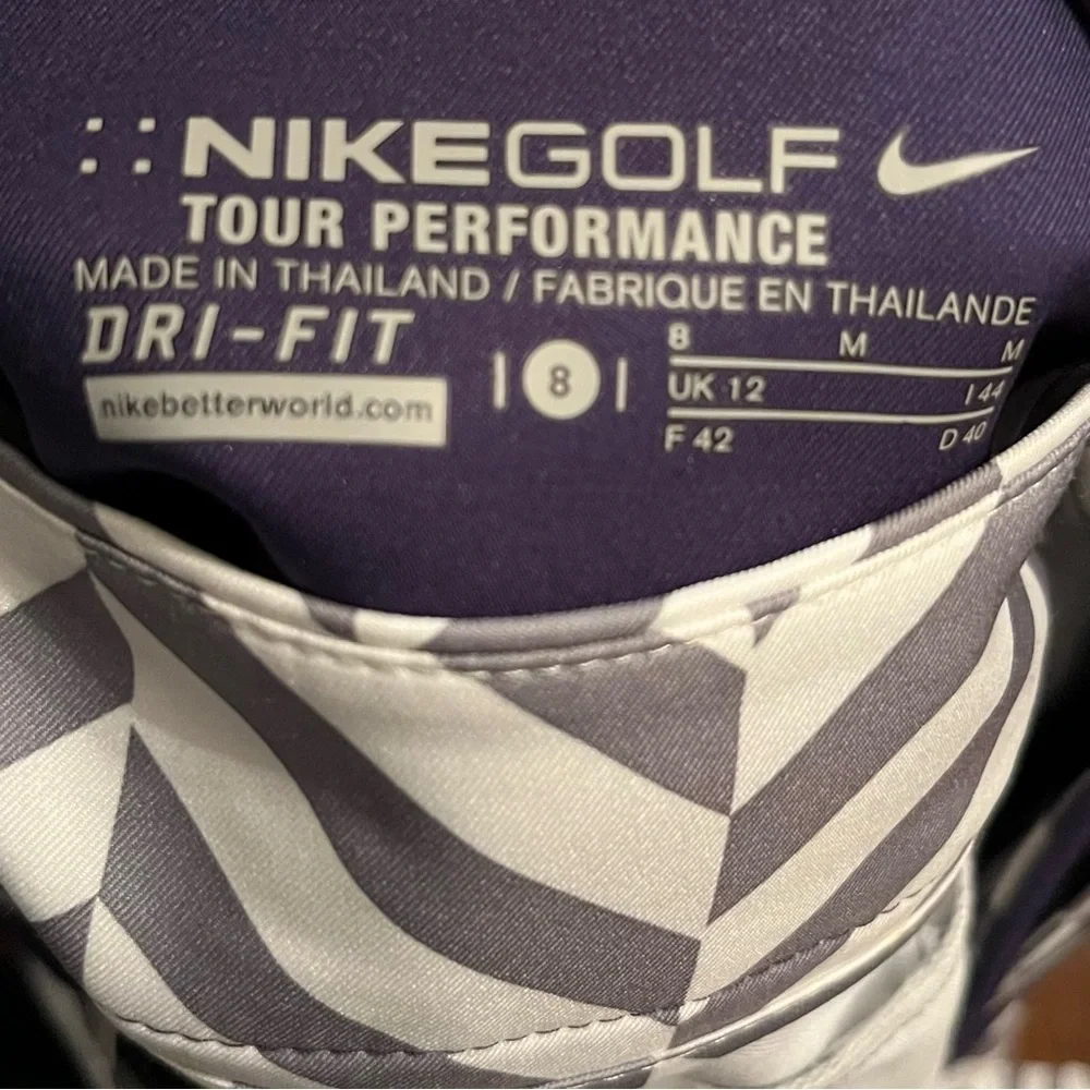 Nike golf skirt skort size 8 or Medium Gray & purple‎